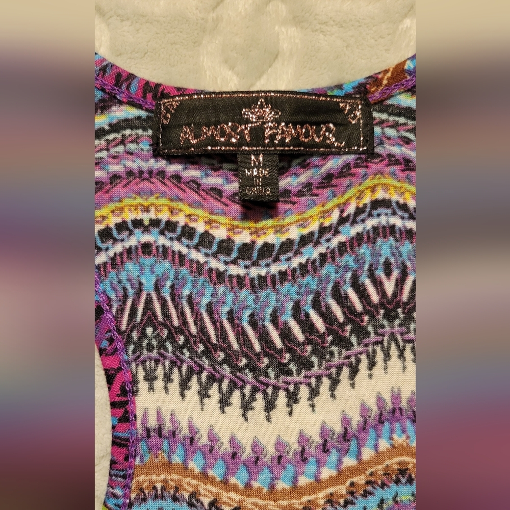 Express Multicolor Sequin Tank Top - Picture 5 of 5